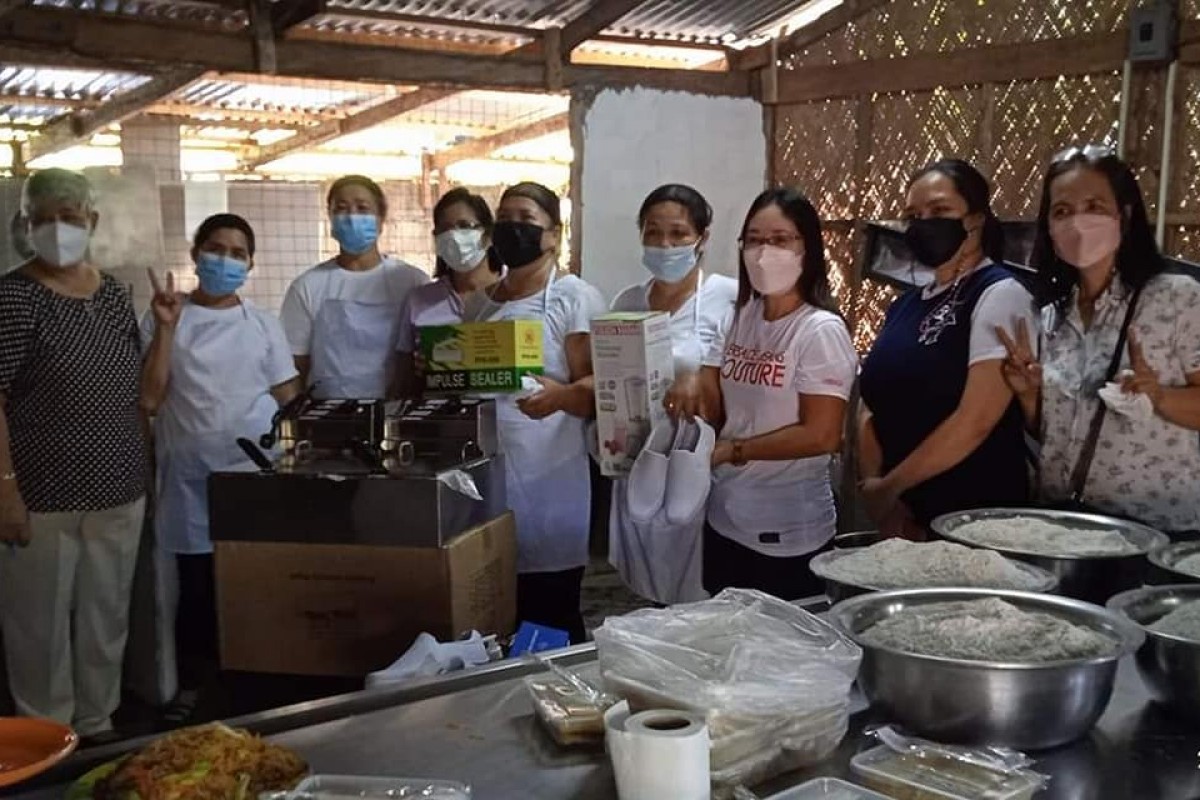 PIA - Jalajala coop trained in vegetable processing