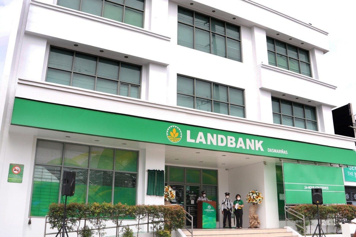 PIA - LANDBANK unveils building marker for Cavite one-stop shop