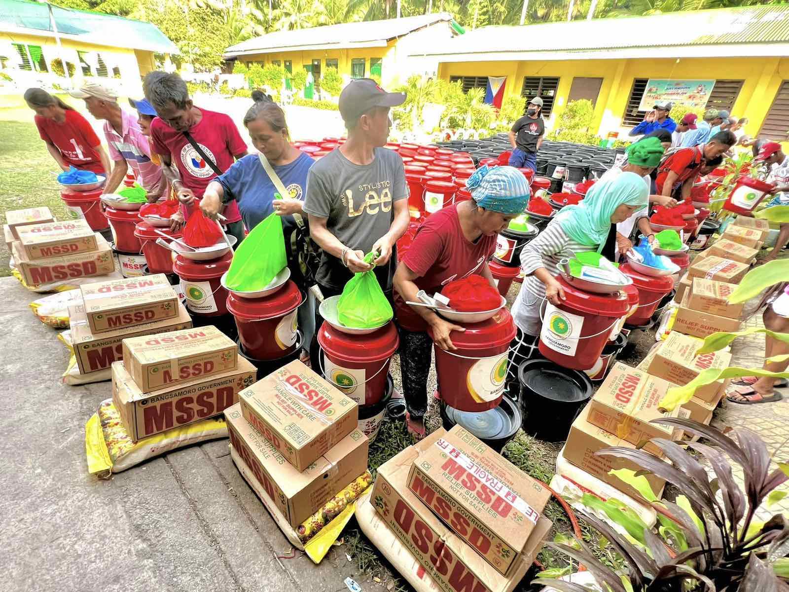 Relief aid distribution continues in DBS, Maguindanao Del Norte