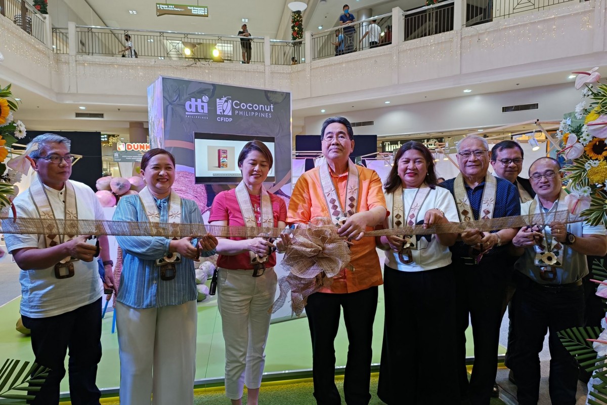 PIA - DTI-MisOr Backs Coco Industry Christmas Bazaar