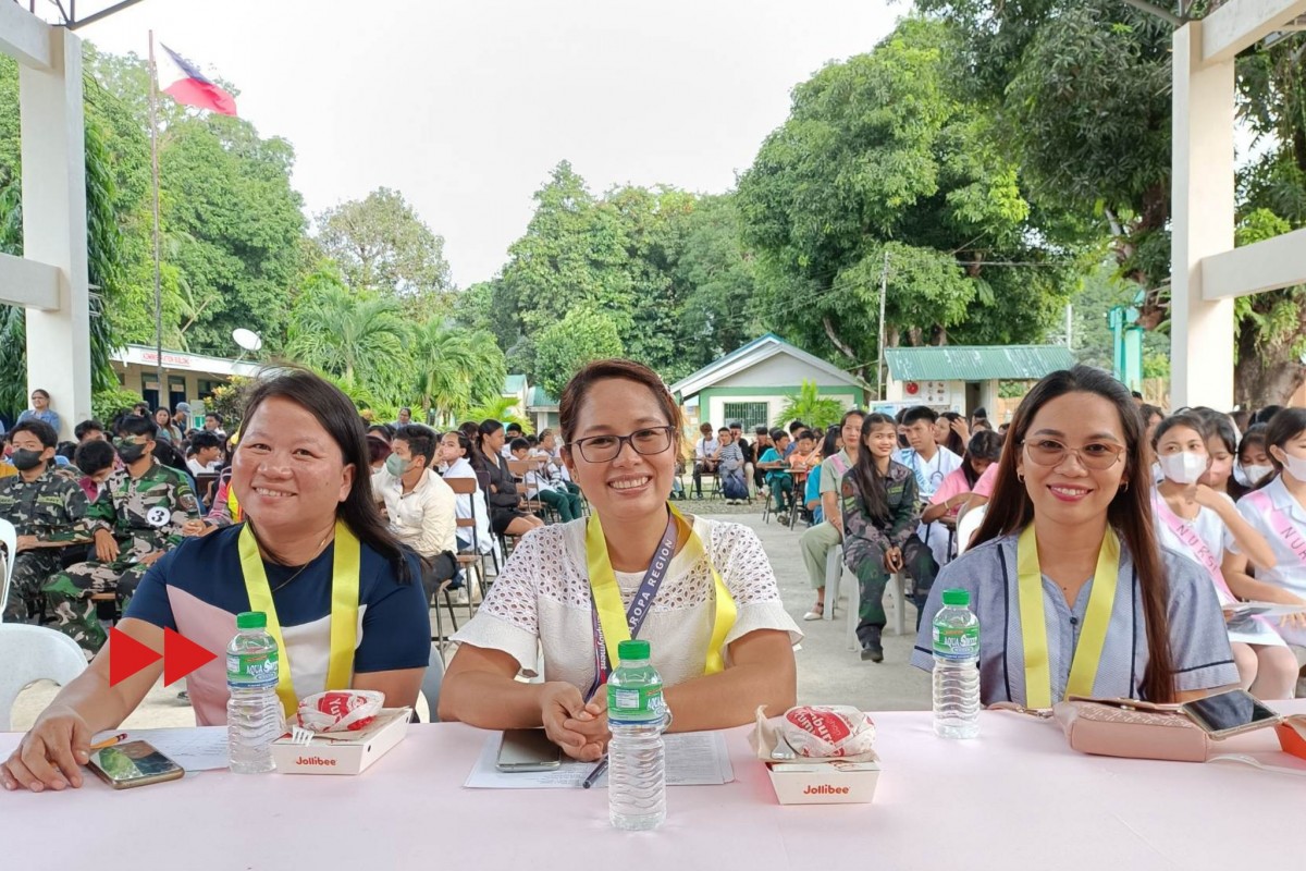 PIA - DOLE Romblon, DepEd Team-up To Intensify Career Guidance Advocacy ...