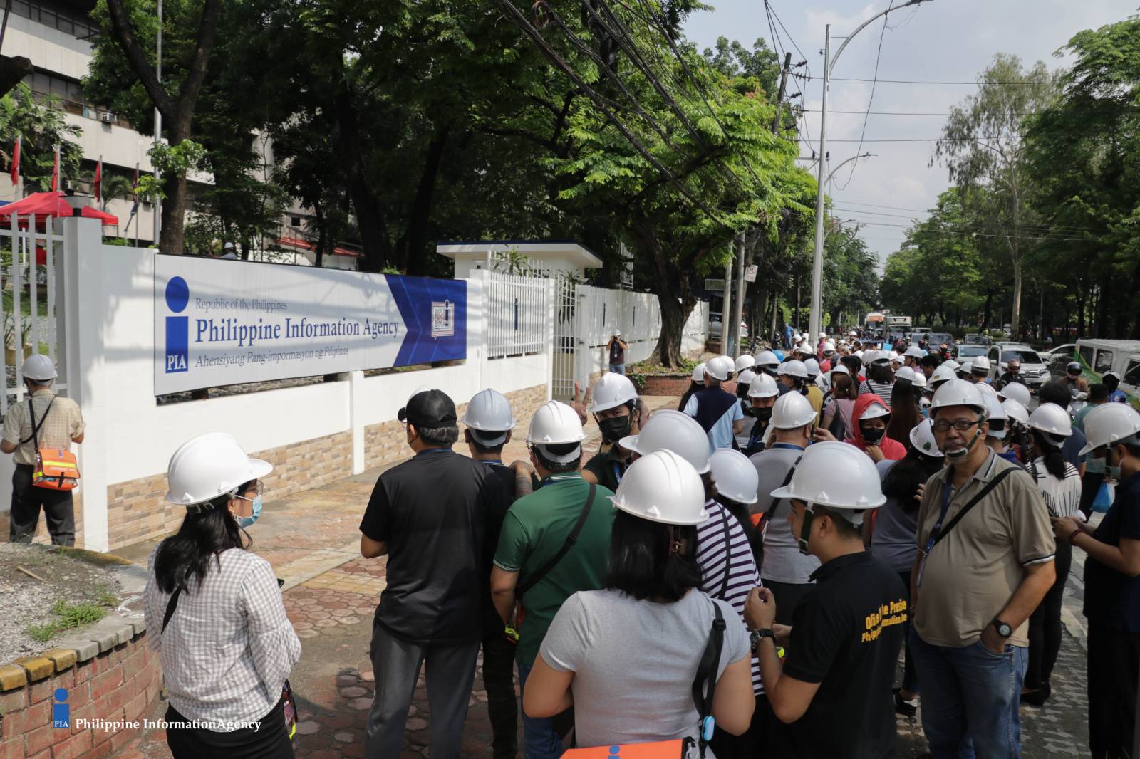 PIA, PCO attached agencies' employees, officials joined the second quarter earthquake drill