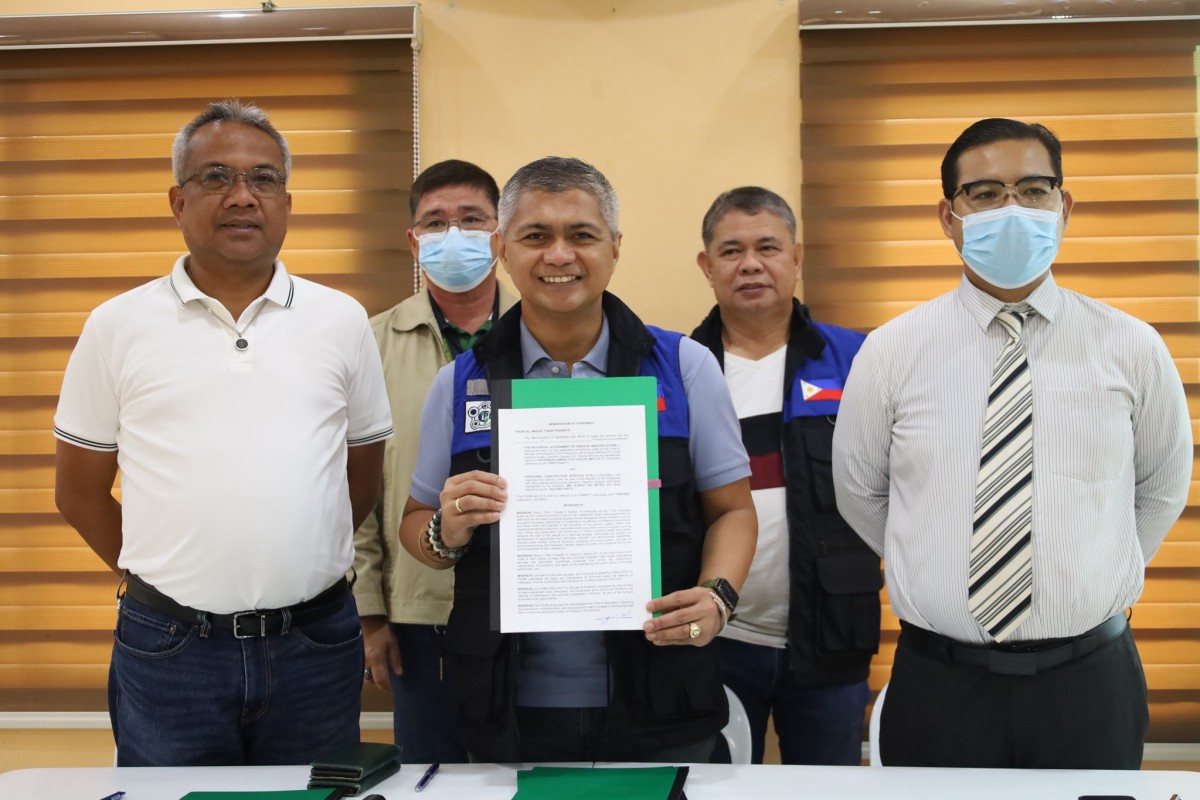 PIA - PGOM and FCS sign MOA to ensure flood safety