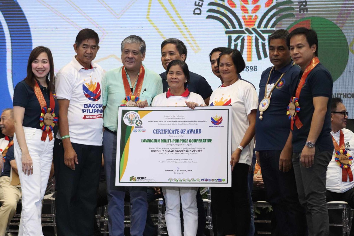 PIA - Bagong Pilipinas Serbisyo Fair beneficiaries In Laguna thankful ...